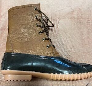 Sporto Brown and Black Lace-Up Boots